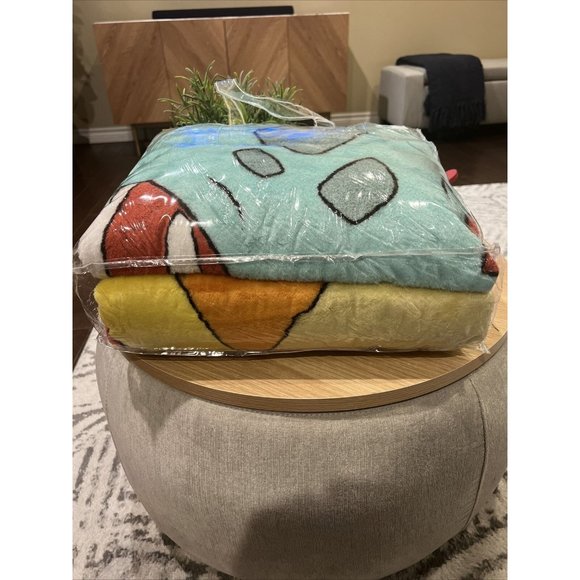 Twin Size 60”x80”inch Pokémon Plush Raschel Blanket - Picture 6 of 7